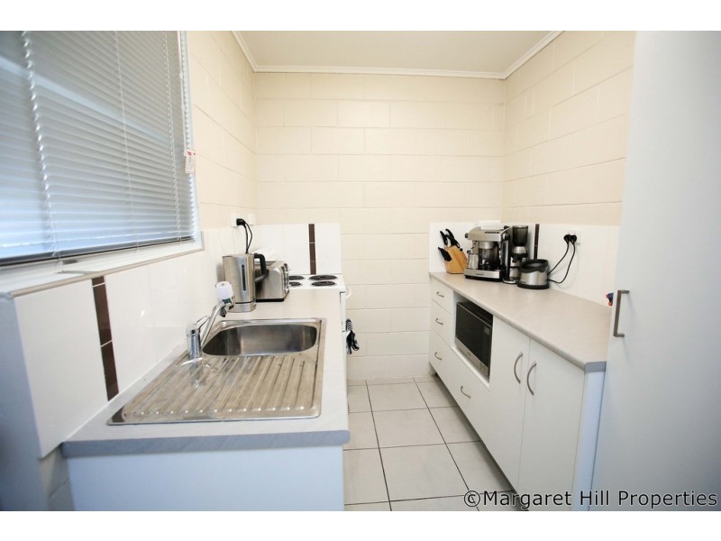 22 Palmerston Street, Pimlico QLD 4812