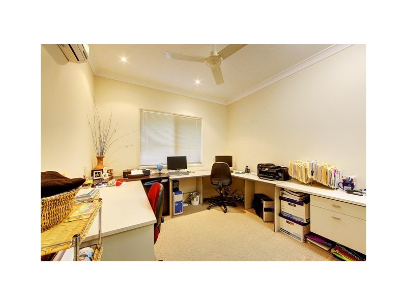 13 Petrie Way, Idalia QLD 4811