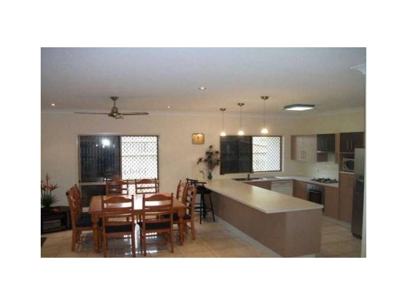 26 Strathburn Street, Mount Louisa QLD 4814