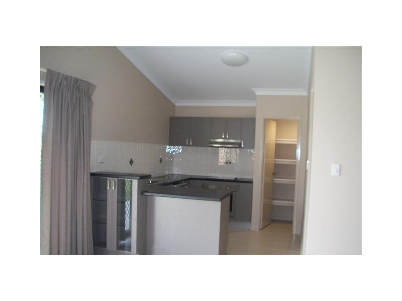 40 Ellsworth Crescent, Mount Louisa QLD 4814