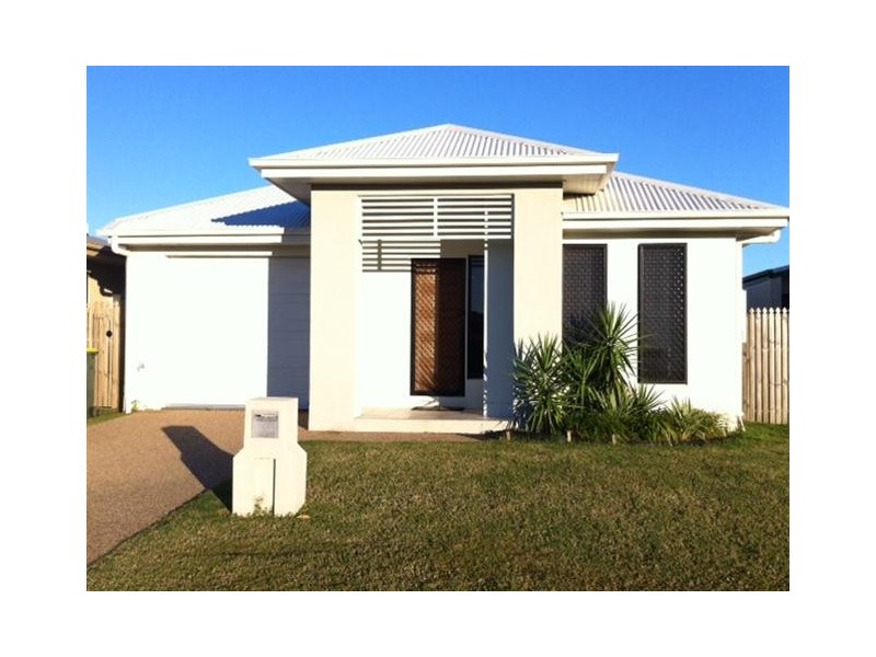 27 Laurie Motti Parade, Kirwan QLD 4817