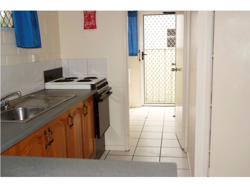 1/37 Ralston Street, West End QLD 4810