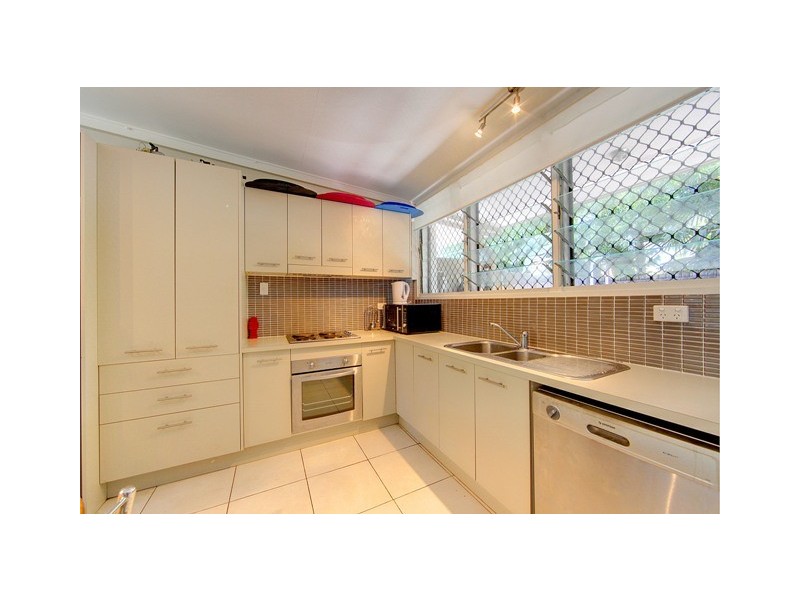 2/53 Princess Road, Hyde Park QLD 4812