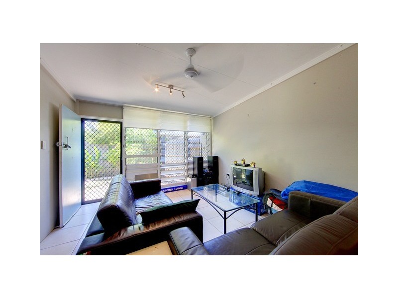 2/53 Princess Road, Hyde Park QLD 4812