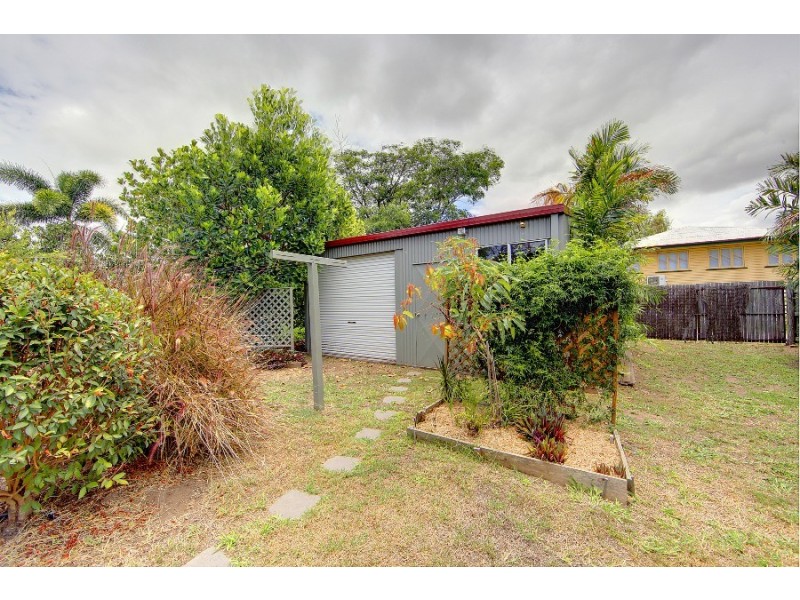 242 Boundary Street, South Townsville QLD 4810