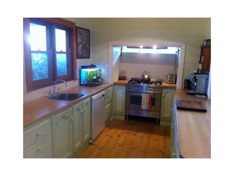 242 Boundary Street, South Townsville QLD 4810