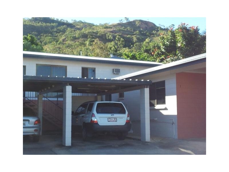 2/425 Walker Street, Townsville City QLD 4810