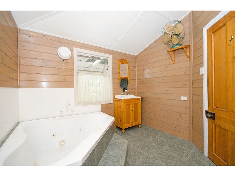 20 Mt Clifton Court, Alligator Creek QLD 4816