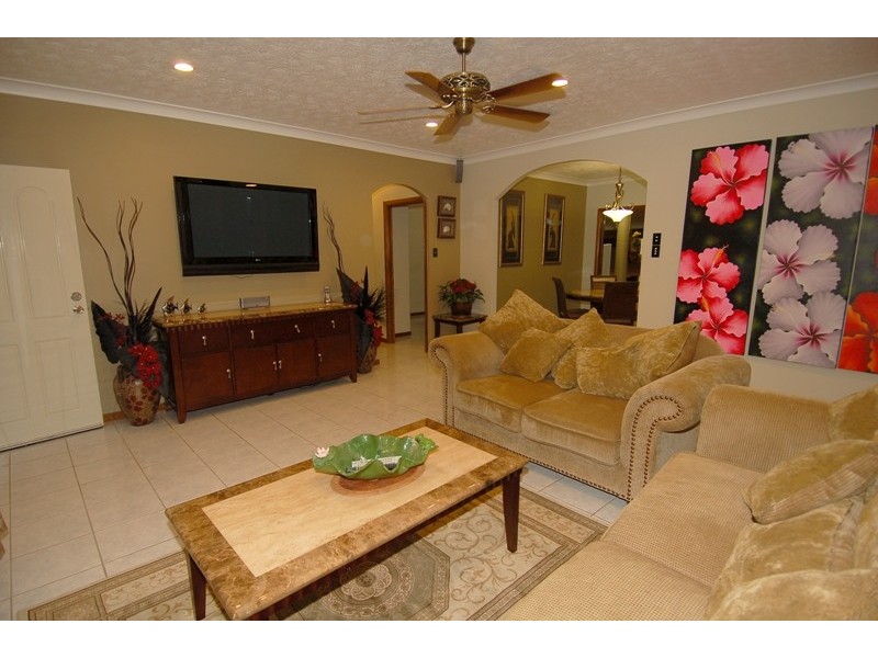 9 Nicholas Court, Deeragun QLD 4818