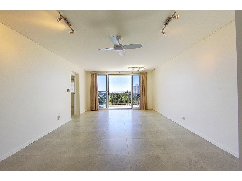 5/30 The Strand, North Ward QLD 4810