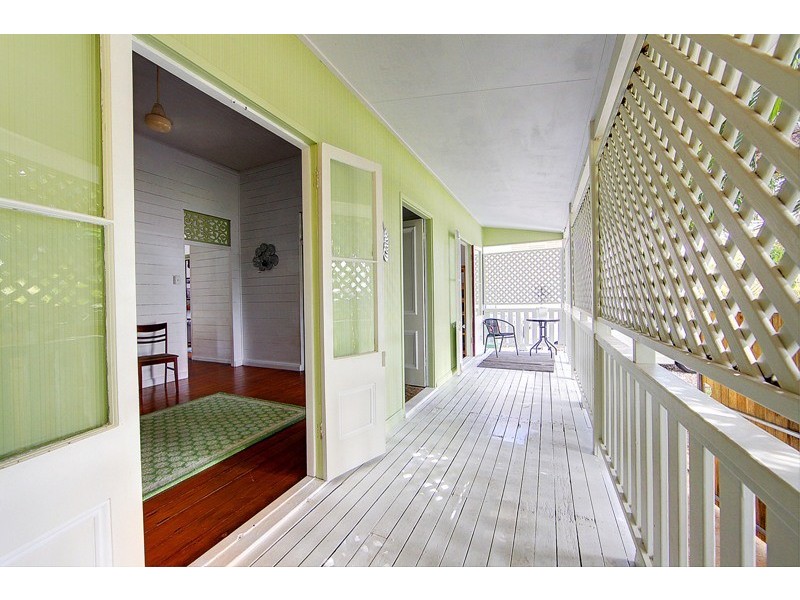 49 Carmody Street, Hermit Park QLD 4812