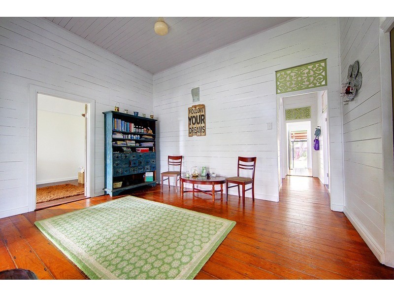 49 Carmody Street, Hermit Park QLD 4812