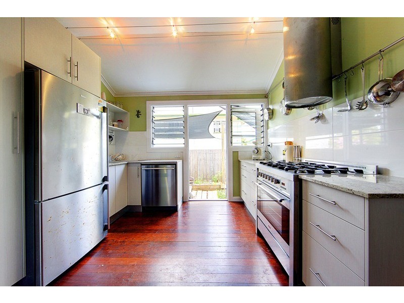 49 Carmody Street, Hermit Park QLD 4812