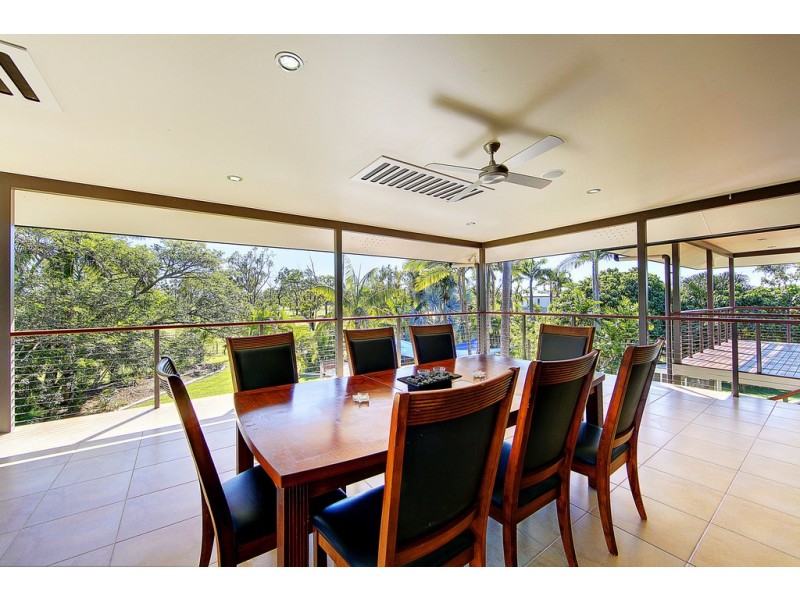 27 Golf Links Drive, Kirwan QLD 4817