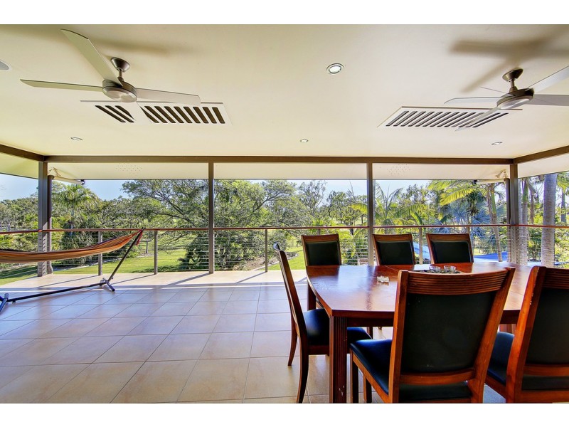 27 Golf Links Drive, Kirwan QLD 4817