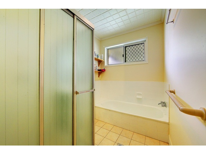 55 Winston Crescent, Kirwan QLD 4817