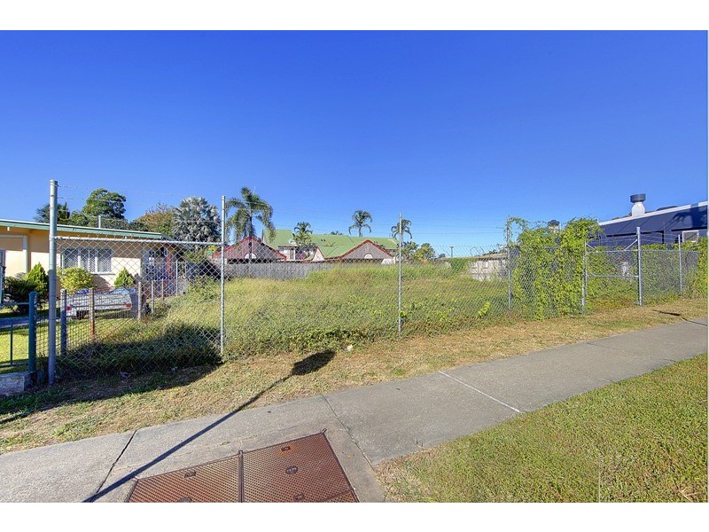 72 Abbott Street, Oonoonba QLD 4811
