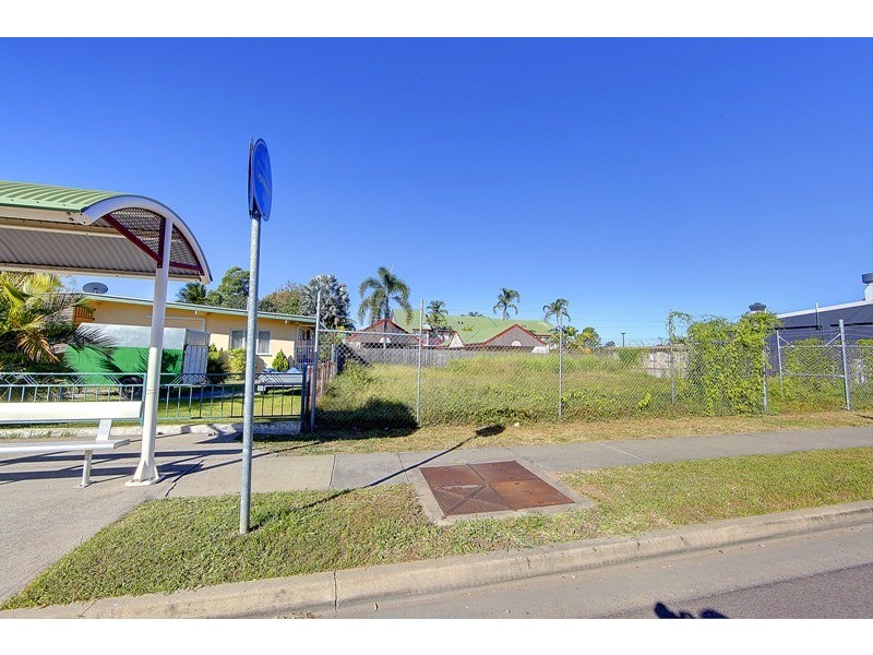 72 Abbott Street, Oonoonba QLD 4811