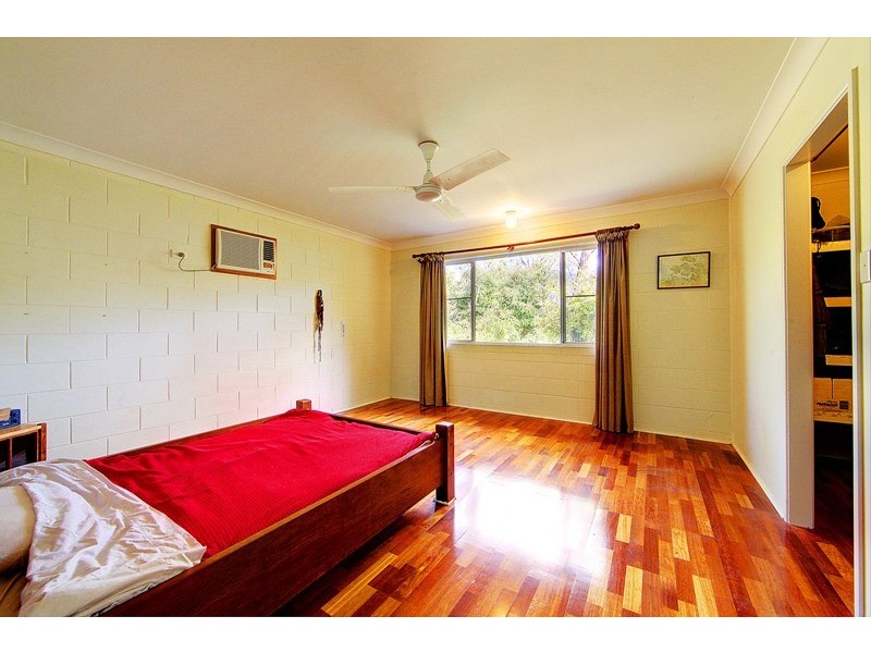 22 Mt Elliot Drive, Alligator Creek QLD 4816