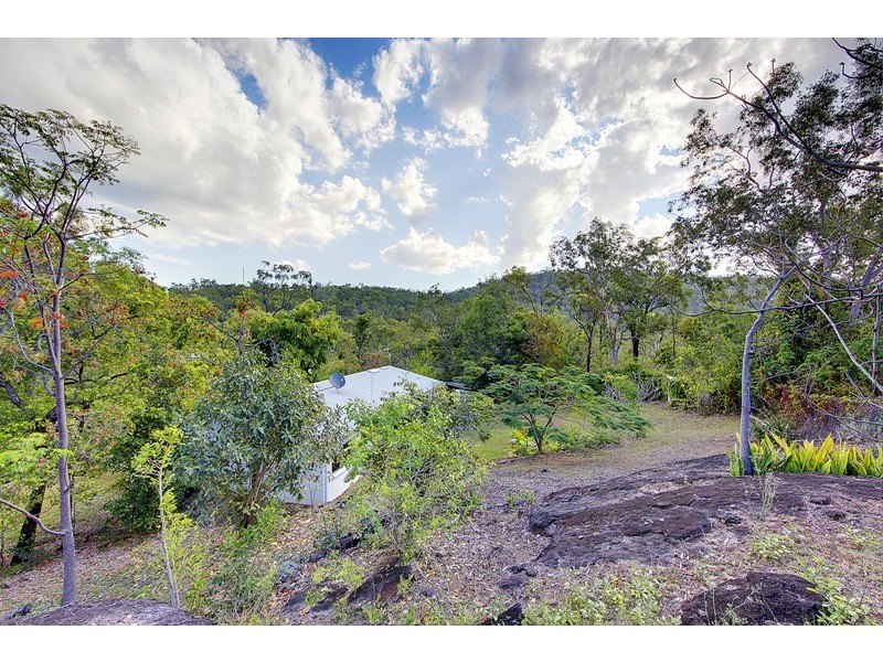 22 Mt Elliot Drive, Alligator Creek QLD 4816