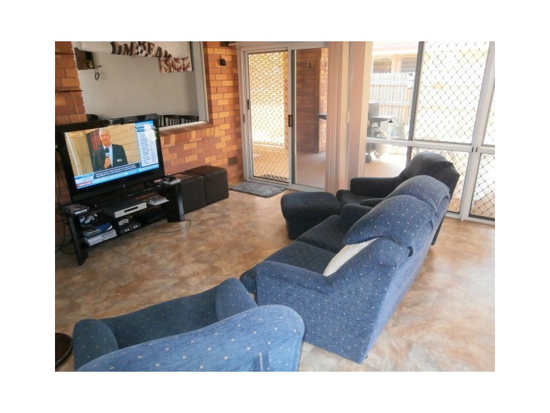 45 GARDEN GROVE CRESCENT, Kirwan QLD 4817