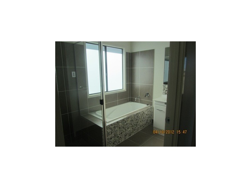 4 Dragon Flower Avenue “Sanctum”, Mount Low QLD 4818