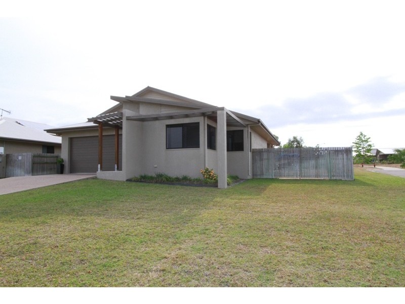 5 Rangeleigh Court, Mount Louisa QLD 4814