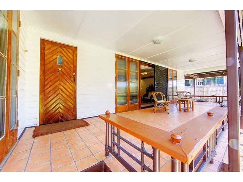 16 Kenilworth Avenue, Hyde Park QLD 4812