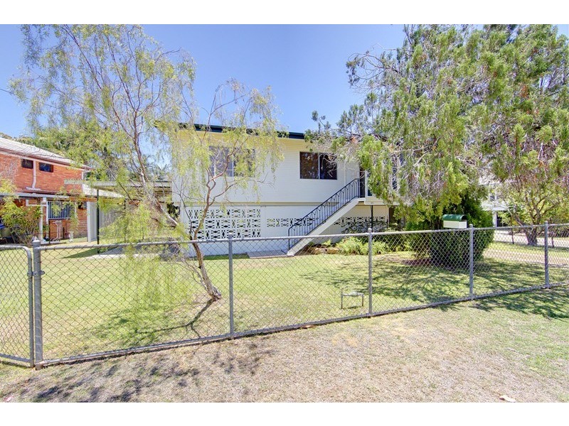 25 West Street, Mundingburra QLD 4812