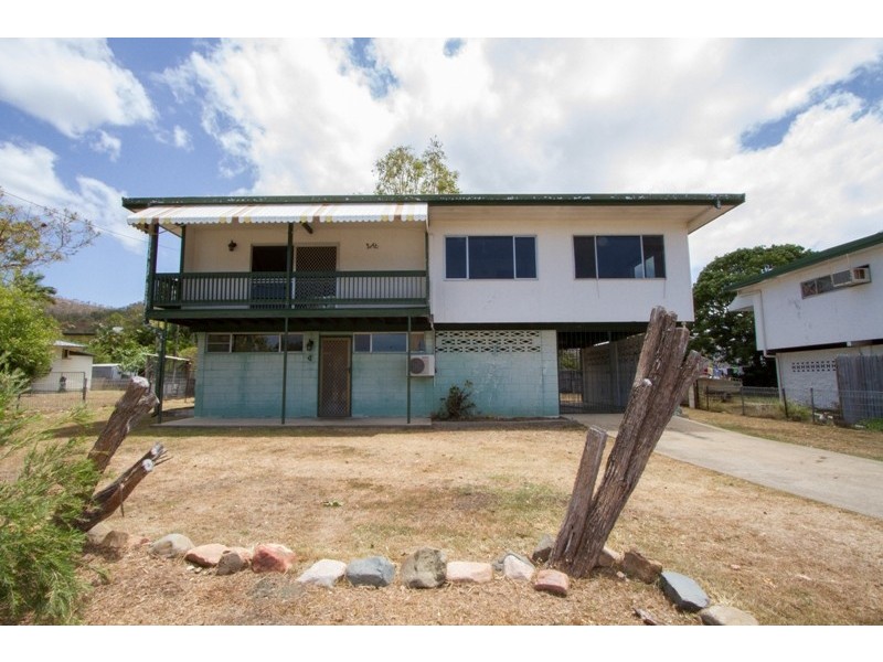 30 Burnett Crescent, Wulguru QLD 4811