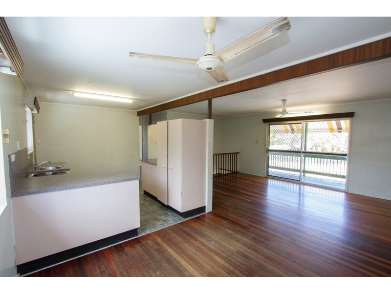 30 Burnett Crescent, Wulguru QLD 4811