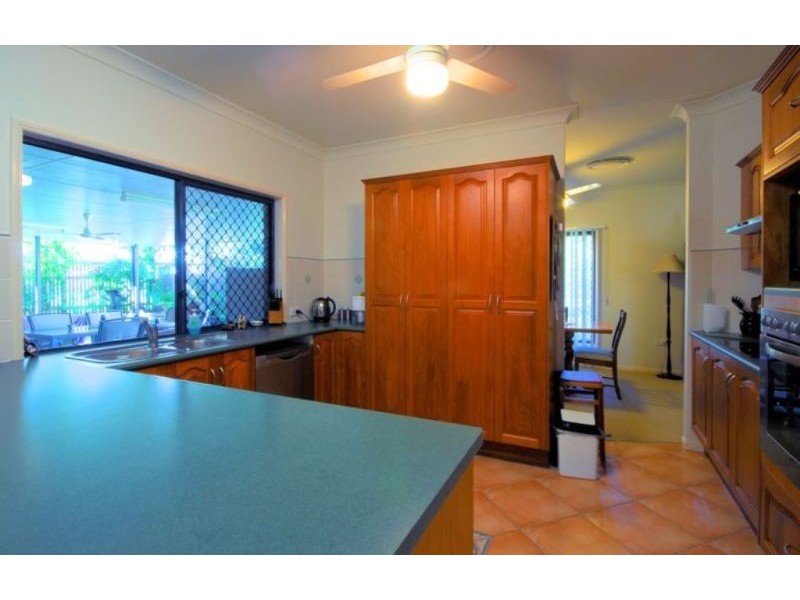 3 Sassafras Court, Bushland Beach QLD 4818