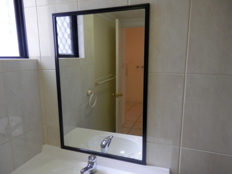 1/7 Warburton Street, North Ward QLD 4810