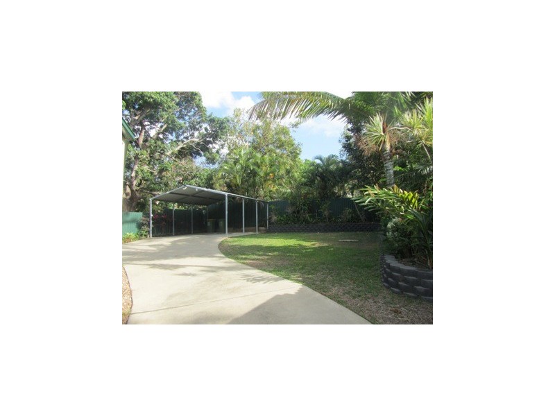 11 Garrick Street, West End QLD 4810