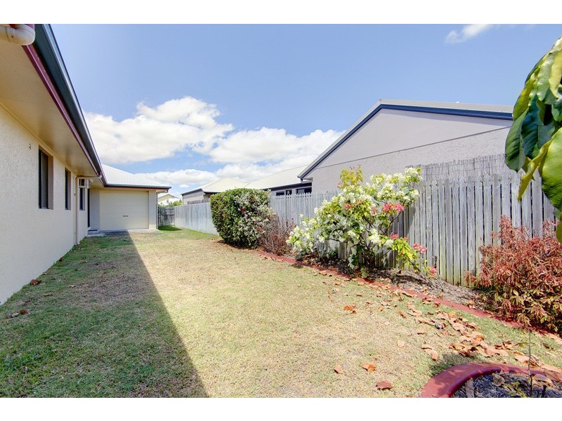 49 Lakeshore Circuit, Idalia QLD 4811