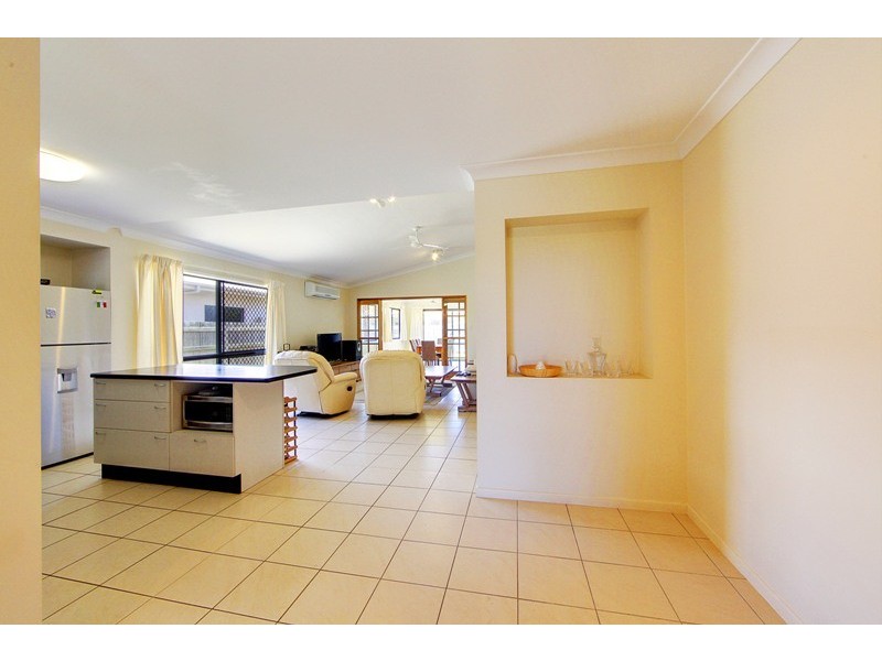 54 Springbrook Parade, Idalia QLD 4811