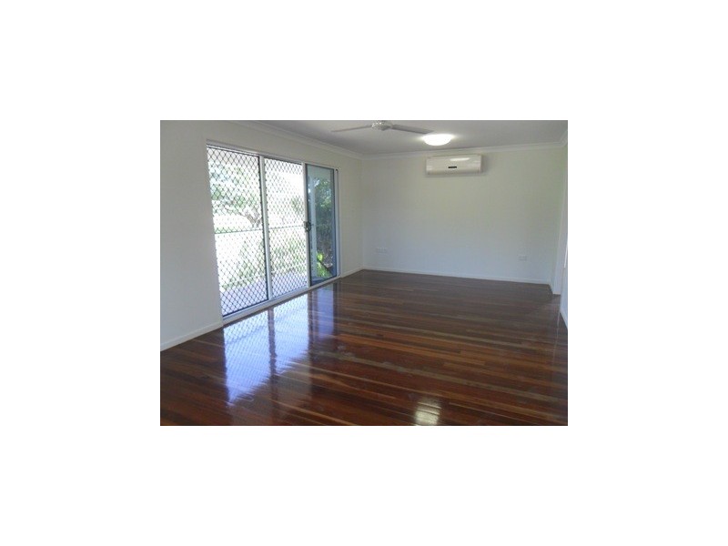 34 Albert Street, Cranbrook QLD 4814