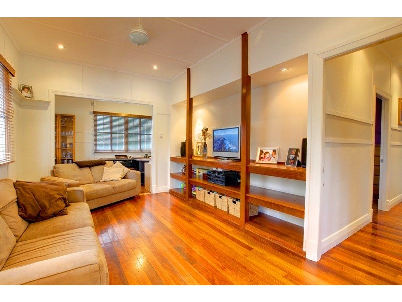 106 Bundock Street, Belgian Gardens QLD 4810