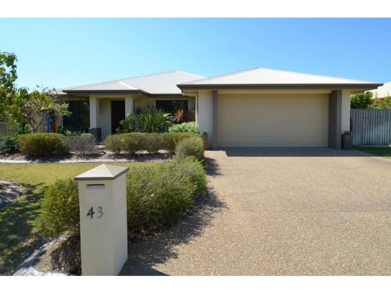 43 Bamboo Crescent, Mount Louisa QLD 4814