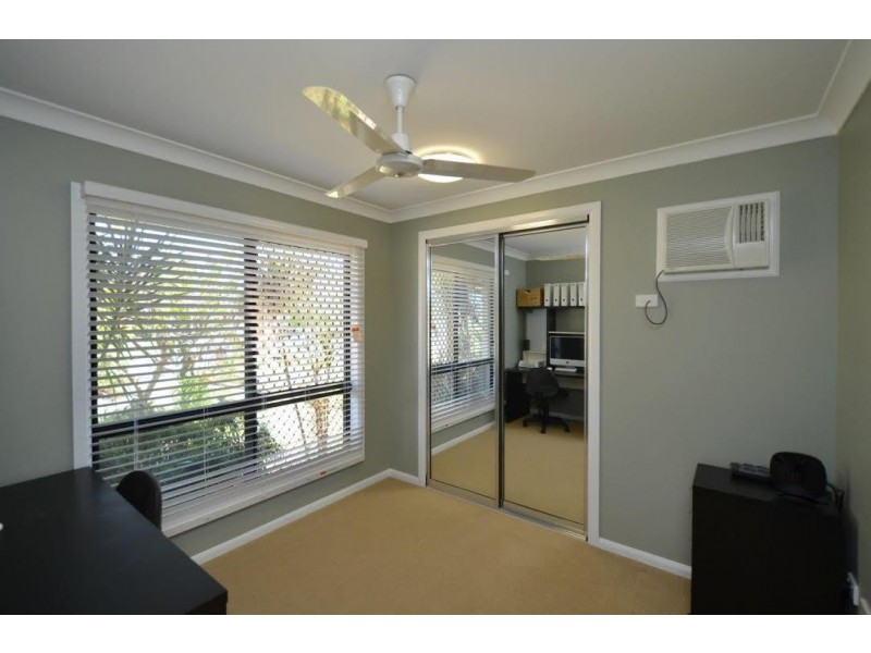 43 Bamboo Crescent, Mount Louisa QLD 4814