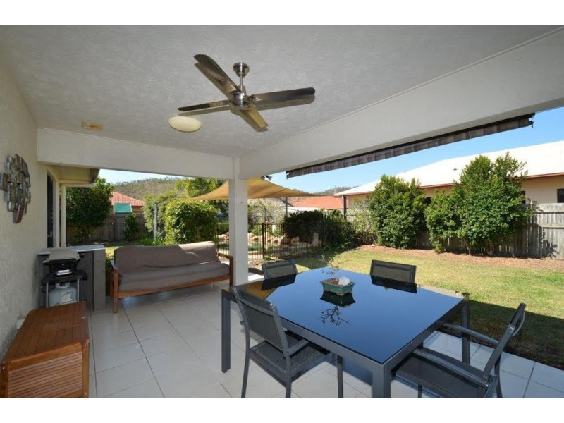 43 Bamboo Crescent, Mount Louisa QLD 4814