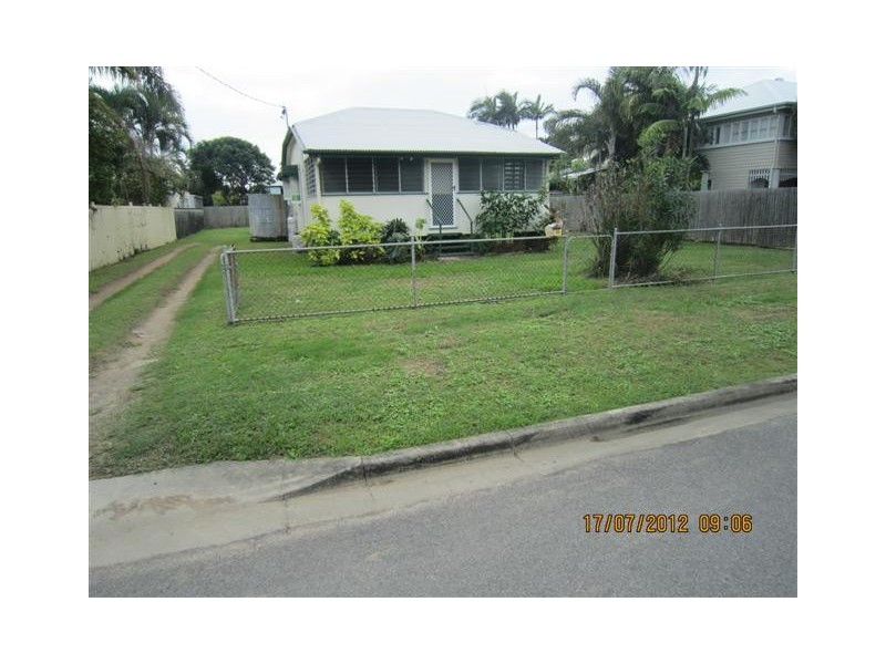 71 ARMSTRONG STREET, Hermit Park QLD 4812