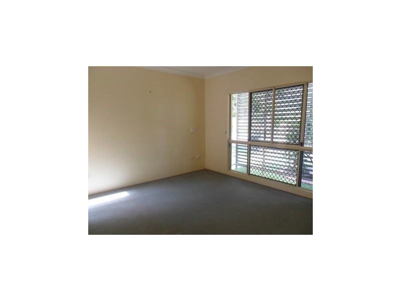 6 Phoenix Parade, Kirwan QLD 4817