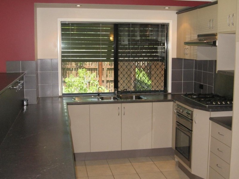 3 Mustey Close, Mount Louisa QLD 4814