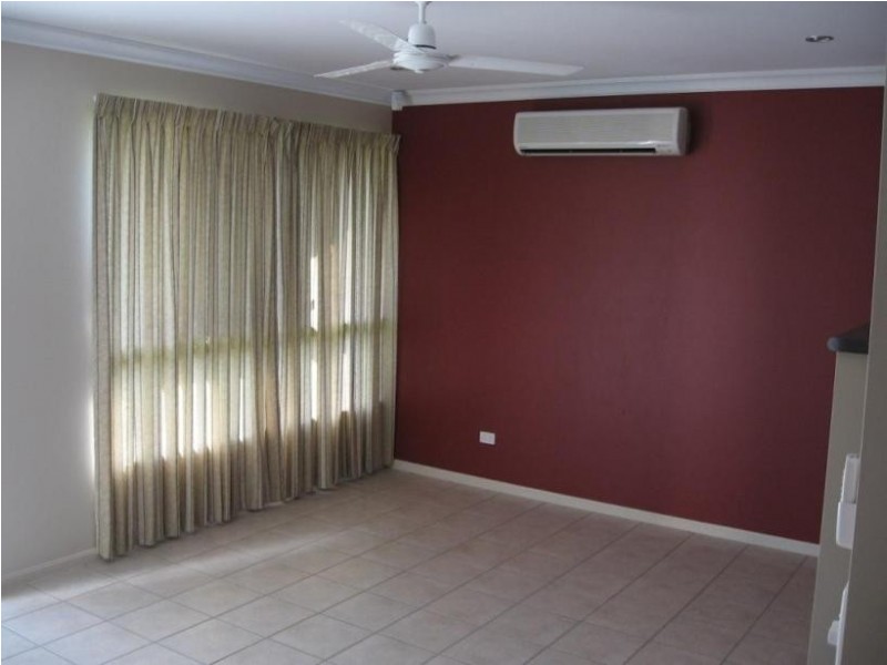 3 Mustey Close, Mount Louisa QLD 4814