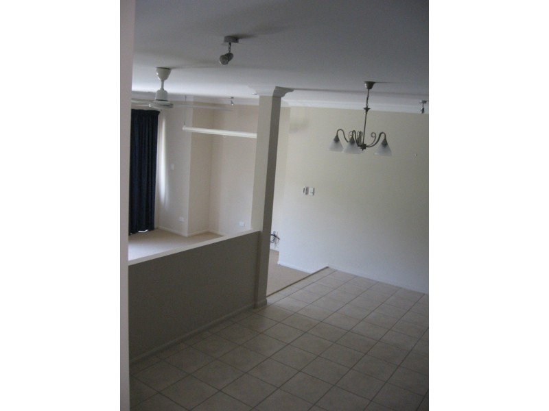 3 Mustey Close, Mount Louisa QLD 4814