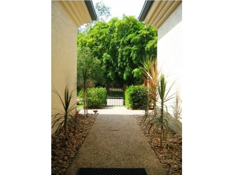 3 Mustey Close, Mount Louisa QLD 4814