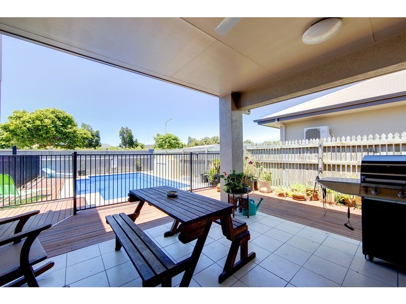 7 Burnham Street, Kirwan QLD 4817