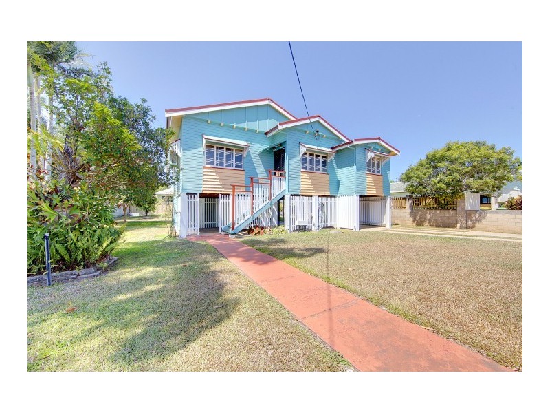 33 AHEARNE STREET, Hermit Park QLD 4812