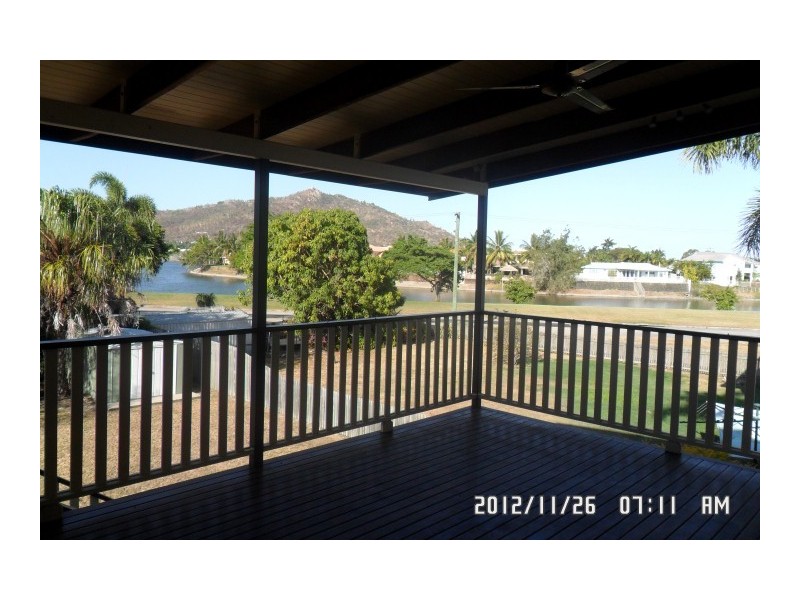 5 URQUHART STREET, Currajong QLD 4812